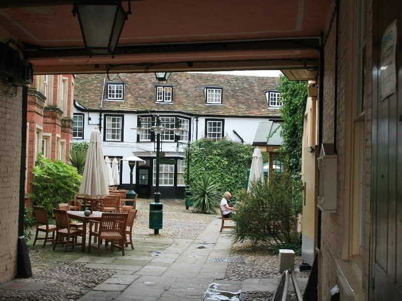 The Rutland Arms Hotel Newmarket  Exterior photo